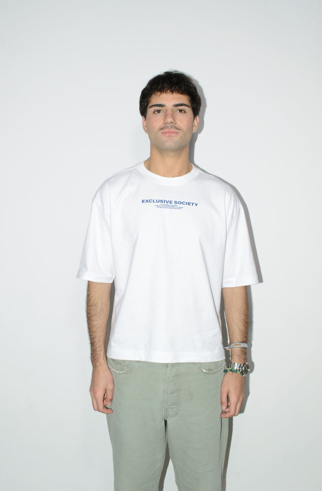 WHITE "EXCLUSIVE SOCIETY 2.1" T-SHIRT