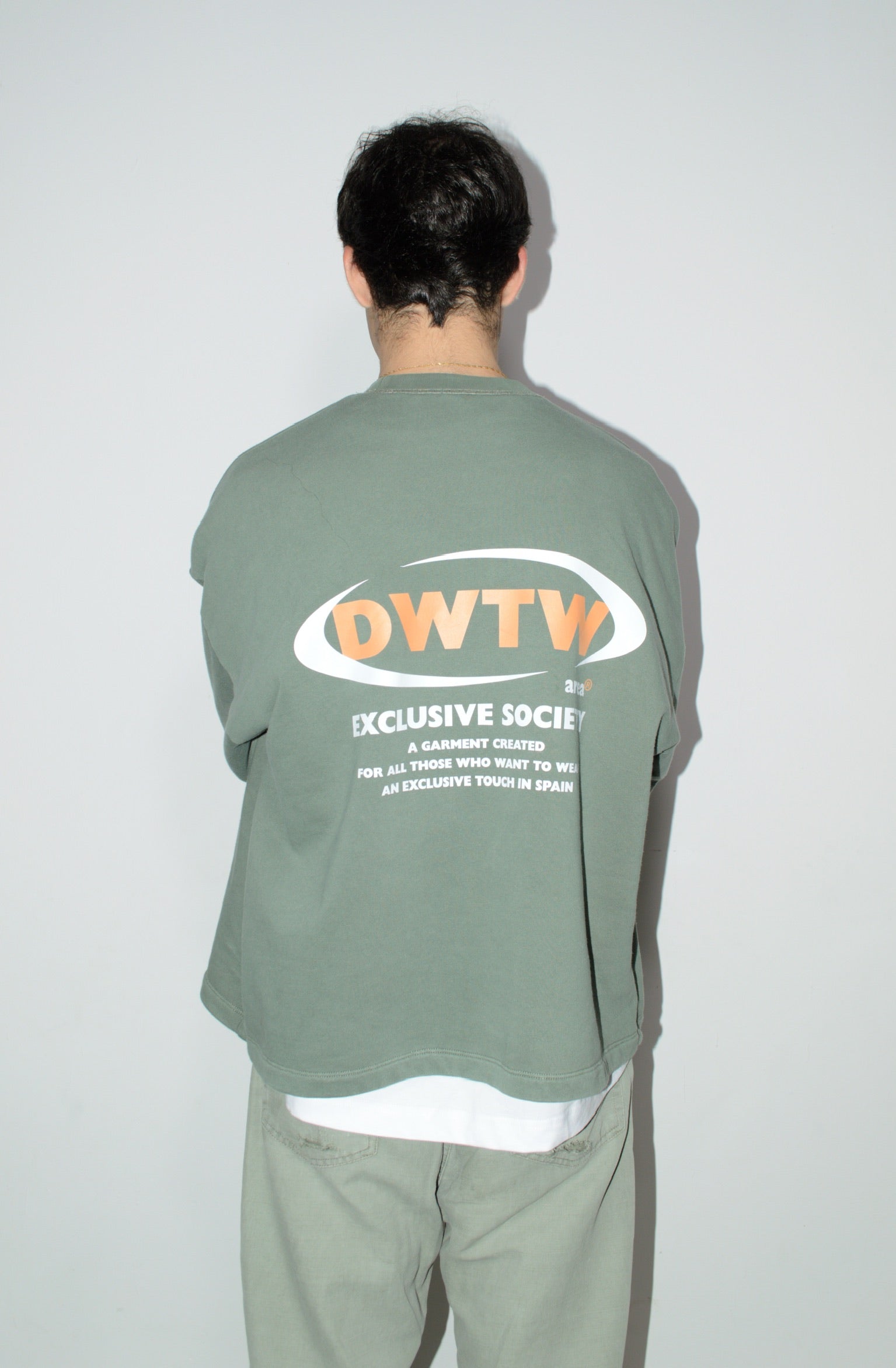 GREEN "DWTW" CREWNECK