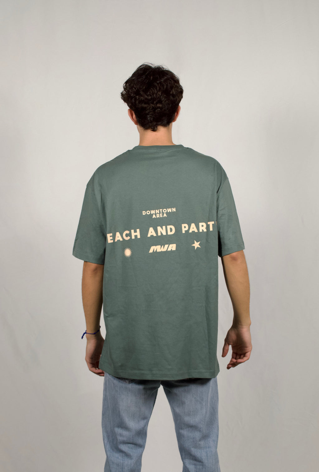 GREEN "BEACH AND PARTY" T-SHIRT