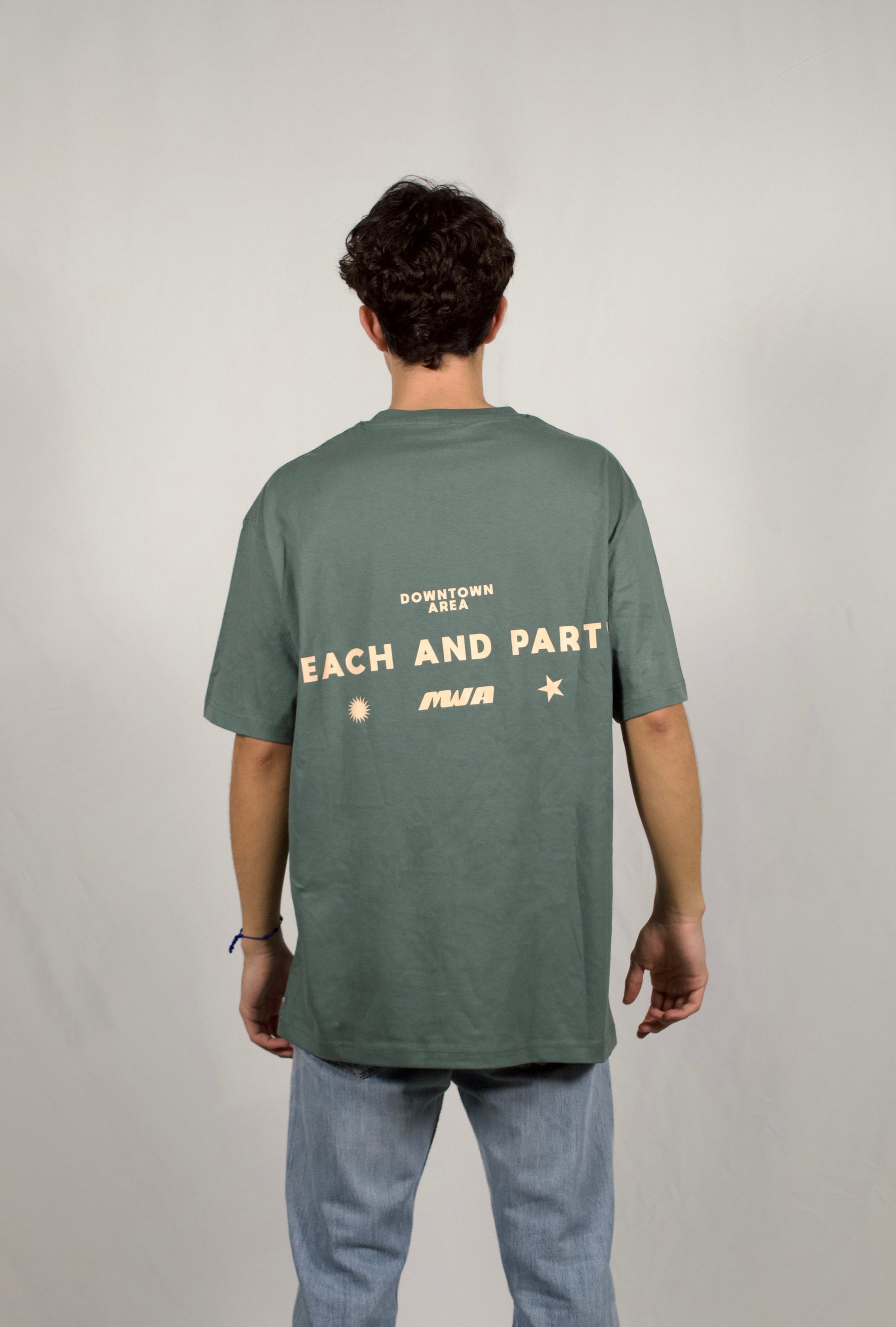 GREEN "BEACH AND PARTY" T-SHIRT