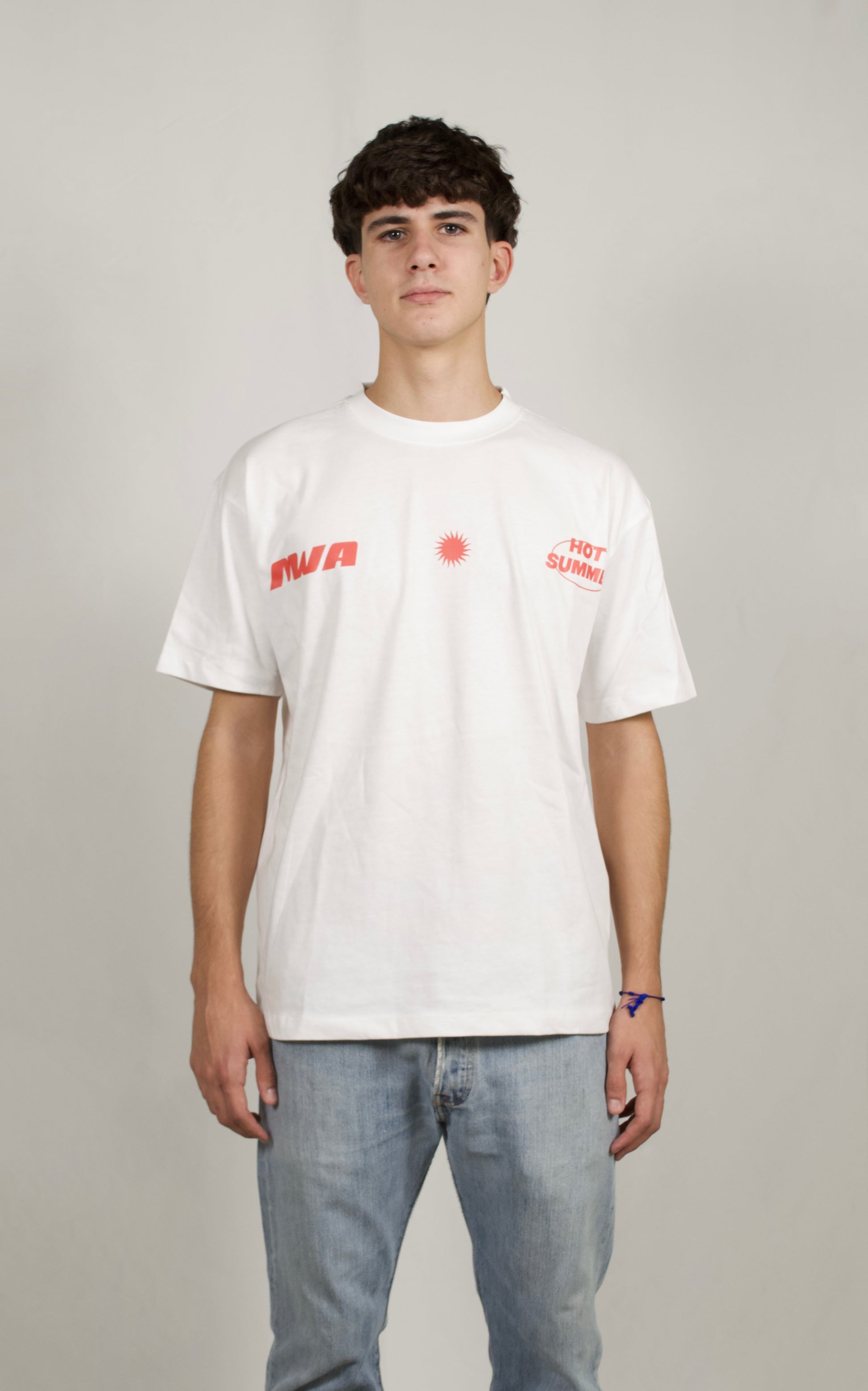 WHITE "HOT SUMMER" T-SHIRT